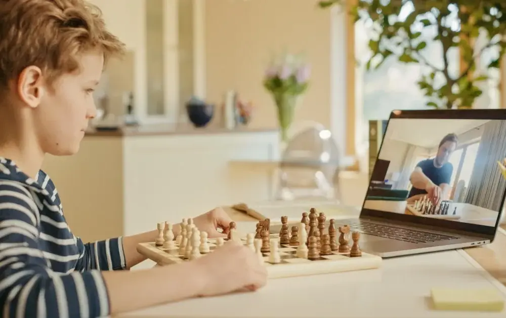 Szachy online dla dzieci: Nauka przez zabawę w internecie